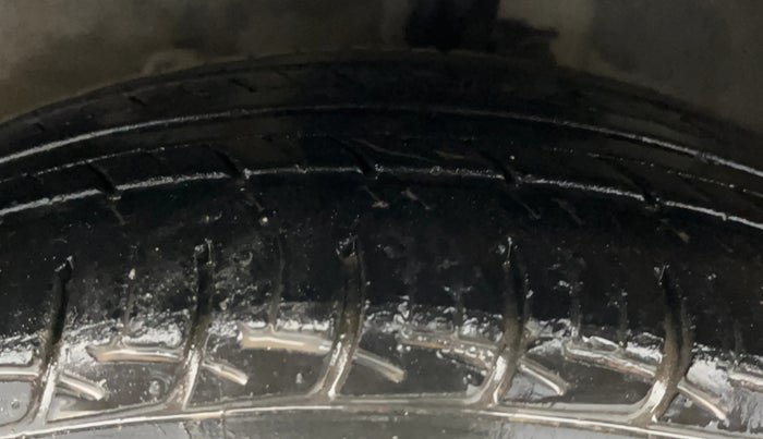 2016 Hyundai Grand i10 MAGNA 1.2 KAPPA VTVT, Petrol, Manual, 52,624 km, Left Front Tyre Tread