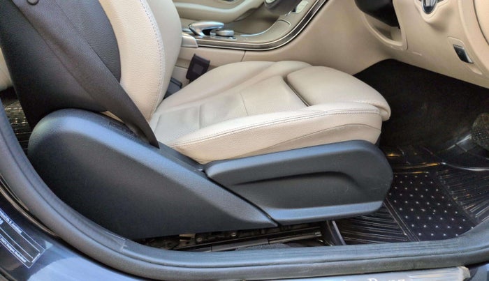 2021 Mercedes Benz C Class C 200 Progressive, Petrol, Automatic, 33,827 km, Driver Side Adjustment Panel