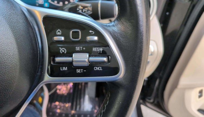 2021 Mercedes Benz C Class C 200 Progressive, Petrol, Automatic, 33,827 km, Adaptive Cruise Control