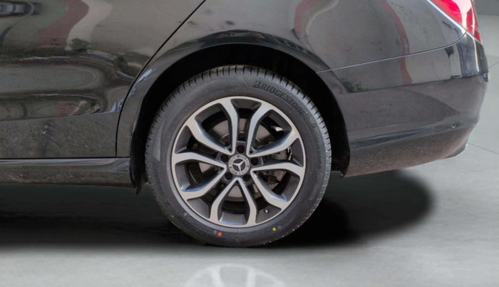 2021 Mercedes Benz C Class C 200 Progressive, Petrol, Automatic, 33,827 km, Left Rear Wheel