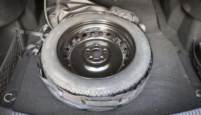 2021 Mercedes Benz C Class C 200 Progressive, Petrol, Automatic, 33,827 km, Spare Tyre