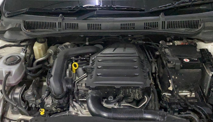 2022 Skoda SLAVIA AMBITION 1.0L TSI MT, Petrol, Manual, 34,754 km, Engine View