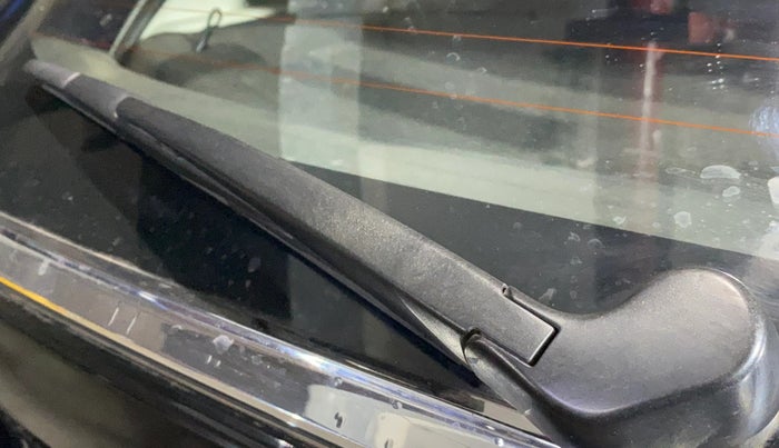 2022 Tata ALTROZ XZ PETROL, Petrol, Manual, 38,959 km, Rear Wiper