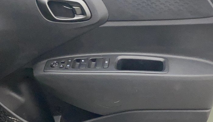 2023 Hyundai EXTER SX(O) CONNECT 1.2 AMT, Petrol, Automatic, 7,638 km, Driver Side Door Panels Control