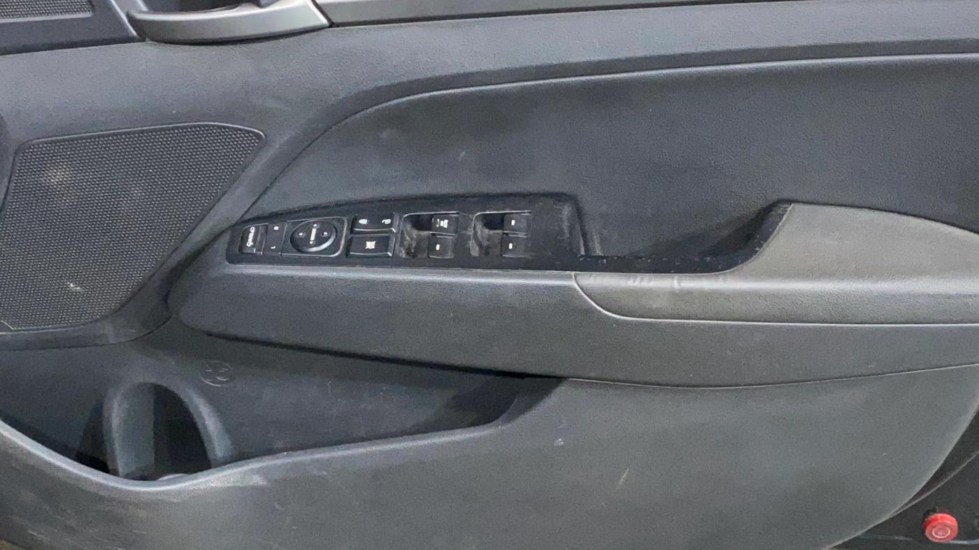 2019 Hyundai New Elantra 2.0 SX(O) AT PETROL, Petrol, Automatic, 54,199 km, Driver Side Door Panels Control