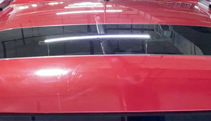 2021 Mahindra XUV300 W8 (O) 1.2 PETROL, Petrol, Manual, 39,740 km, Moonroof/ Sunroof