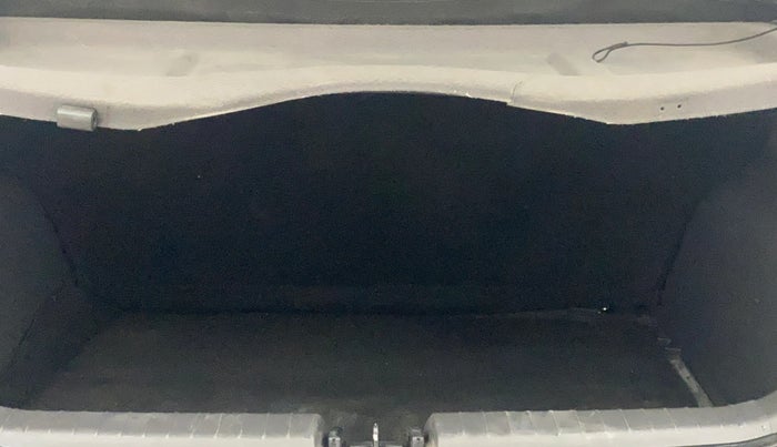 2020 Hyundai GRAND I10 NIOS SPORTZ AMT 1.2 KAPPA VTVT, Petrol, Automatic, 45,393 km, Boot Inside