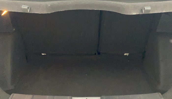 2023 Tata NEXON XZA PLUS LUX SUNROOF DARK PETROL, Petrol, Automatic, 20,080 km, Boot Inside