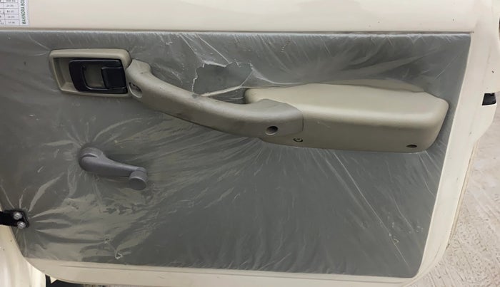 2018 Mahindra Bolero POWER PLUS SLE, Diesel, Manual, 1,08,036 km, Driver Side Door Panels Control