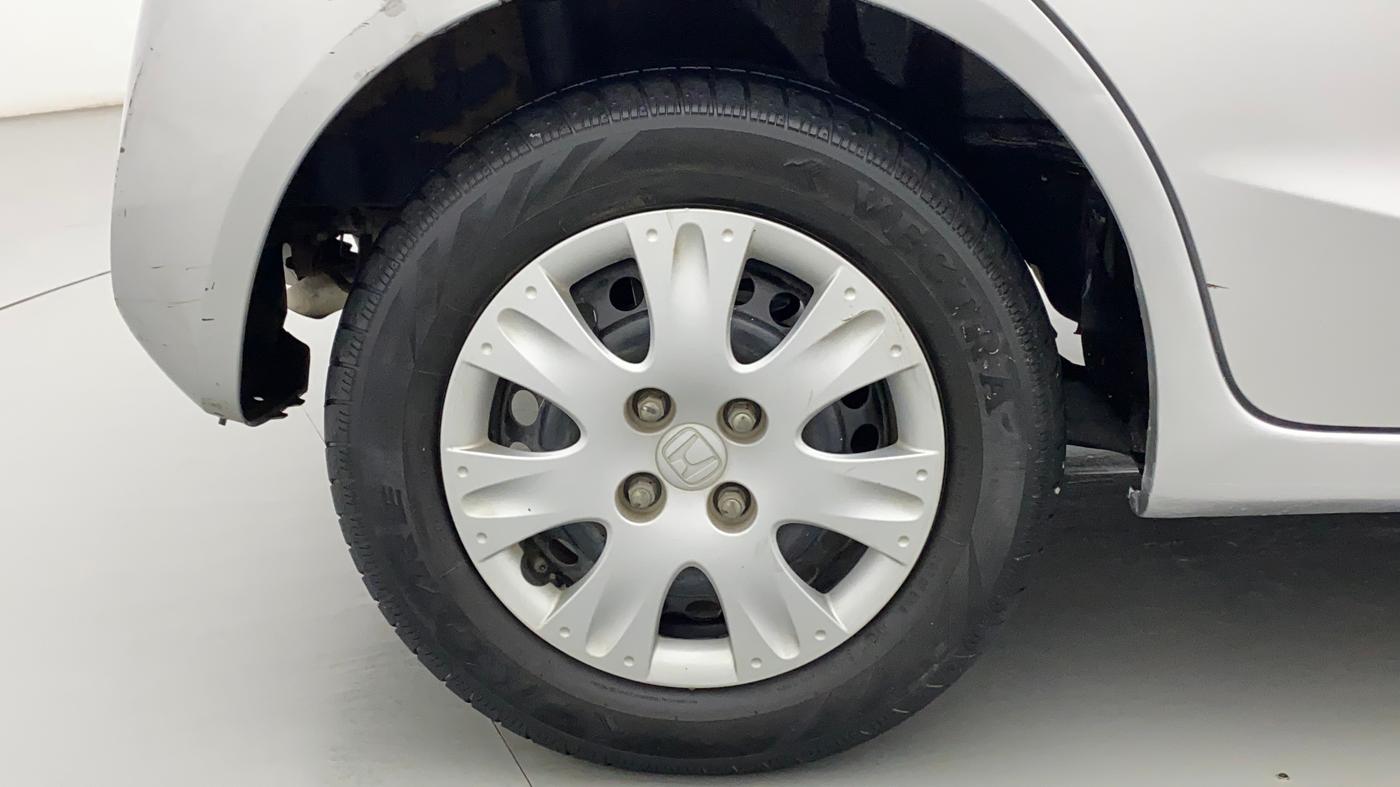 2015 Honda Brio S MT, Petrol, Manual, 23,992 km, Right Rear Wheel