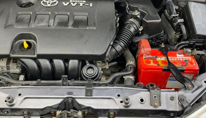 2014 Toyota Corolla Altis G PETROL, Petrol, Manual, 1,03,843 km, Engine View - Left