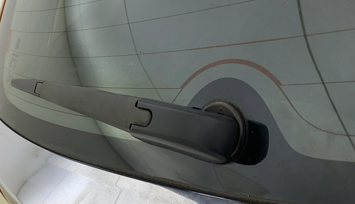 2017 Maruti Baleno ALPHA DIESEL 1.3, Diesel, Manual, 1,26,984 km, Rear Wiper