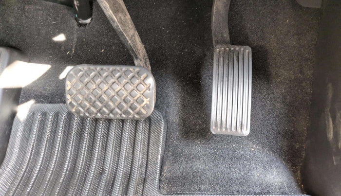 2023 MG HECTOR SHARP PRO 1.5 PETROL TURBO CVT PETROL, Petrol, Automatic, 15,809 km, Pedals