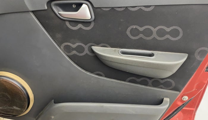 2012 Maruti Alto 800 LXI, Petrol, Manual, 60,998 km, Driver Side Door Panels Control