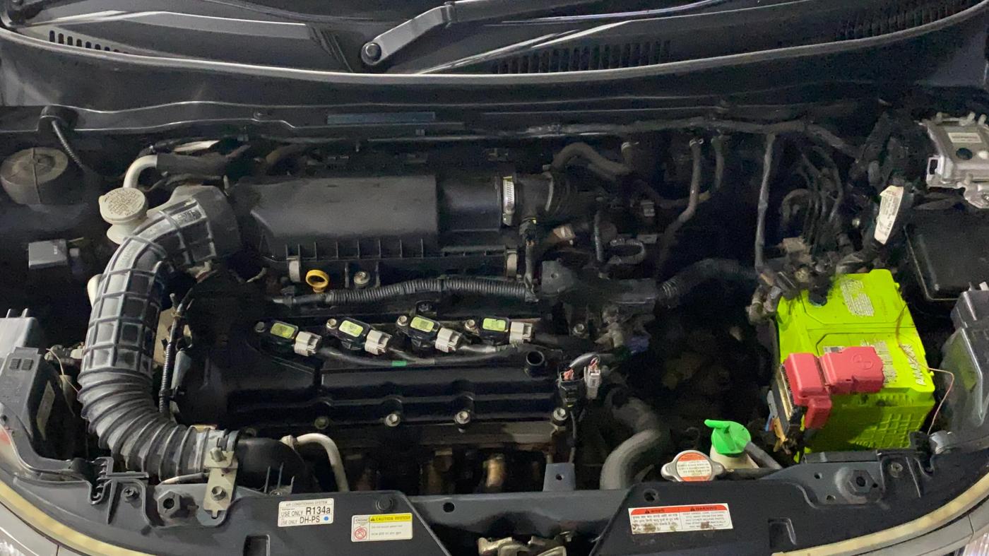 2018 Maruti IGNIS ZETA 1.2, Petrol, Manual, 29,145 km, Engine View