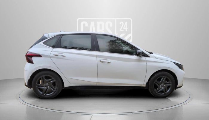 2022 Hyundai NEW I20 SPORTZ 1.2 MT, Petrol, Manual, 51,522 km, Right Side View