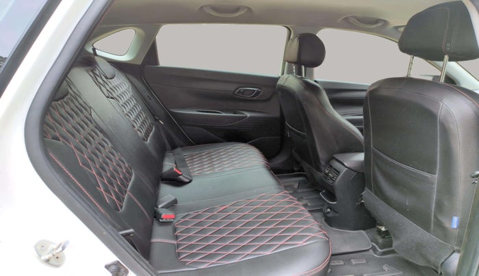 2022 Hyundai NEW I20 SPORTZ 1.2 MT, Petrol, Manual, 51,522 km, Right Side Rear Door Cabin