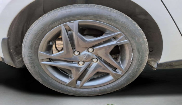 2022 Hyundai NEW I20 SPORTZ 1.2 MT, Petrol, Manual, 51,522 km, Right Rear Wheel