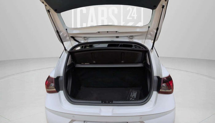 2022 Hyundai NEW I20 SPORTZ 1.2 MT, Petrol, Manual, 51,522 km, Boot Door Open
