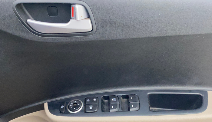 2017 Hyundai Grand i10 SPORTZ (O) AT 1.2 KAPPA VTVT, Petrol, Automatic, 29,408 km, Driver Side Door Panels Control