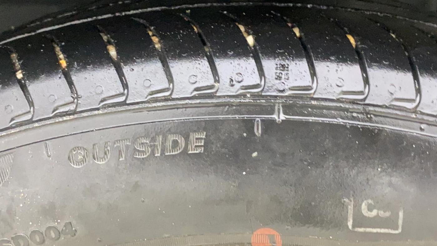 2023 Hyundai EXTER SX(O) CONNECT 1.2 AMT DUAL TONE, Petrol, Automatic, 71,738 km, Right Rear Tyre Tread