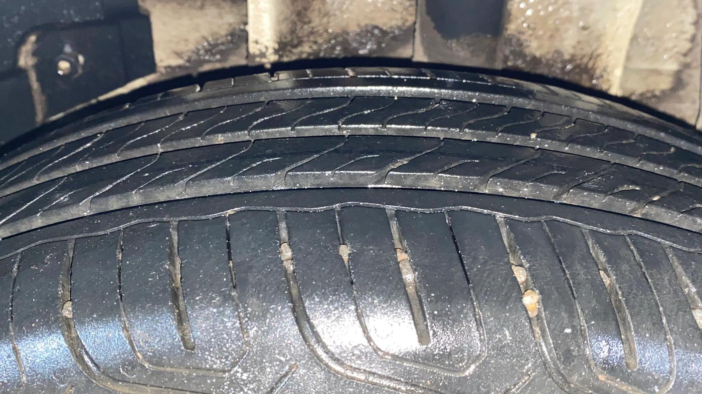 2022 Tata TIGOR XZ PLUS CNG, CNG, Manual, 34,442 km, Left Rear Tyre Tread