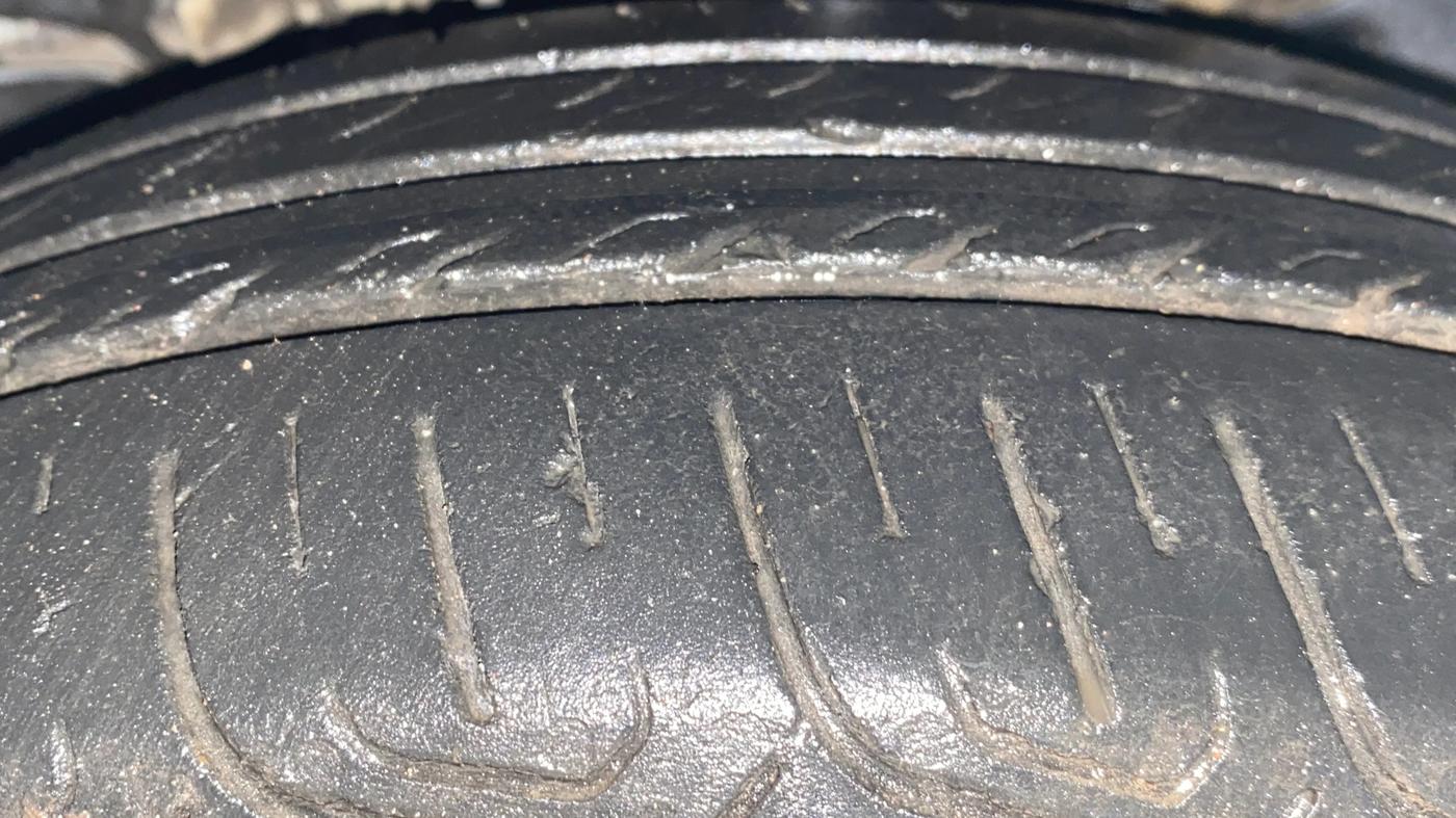 2022 Tata TIGOR XZ PLUS CNG, CNG, Manual, 34,442 km, Left Front Tyre Tread