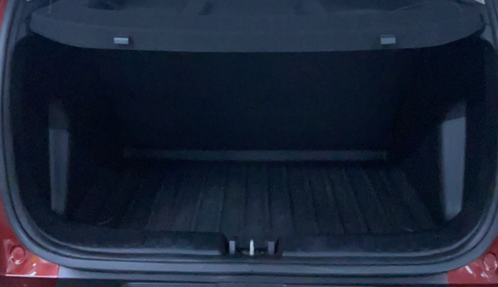 2022 KIA SONET HTK PLUS 1.2, Petrol, Manual, 22,105 km, Boot Inside