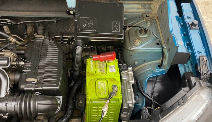 2022 Renault Kwid CLIMBER AMT 1.0, Petrol, Automatic, 45,071 km, Engine View - Left