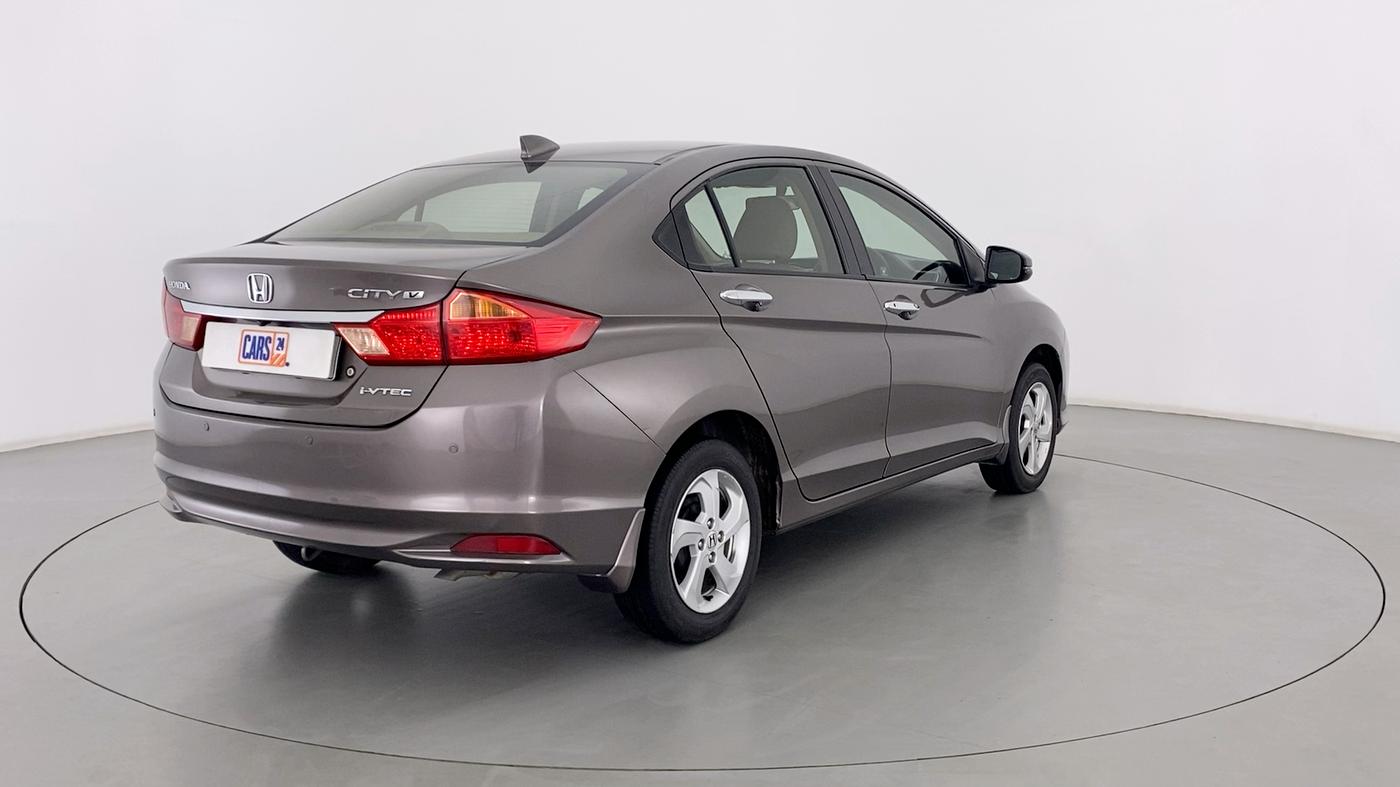 2017 Honda City V MT PETROL, Petrol, Manual, 28,385 km, Right Back Diagonal