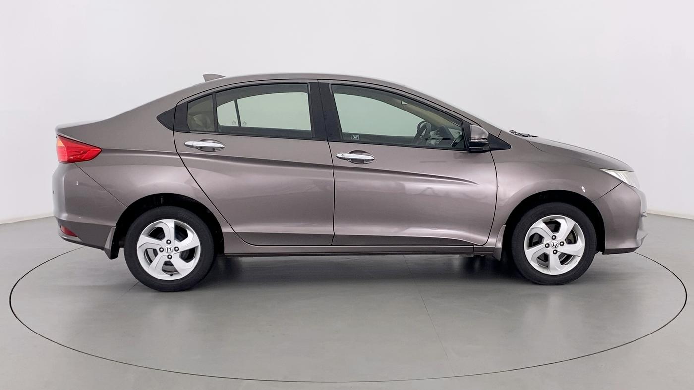 2017 Honda City V MT PETROL, Petrol, Manual, 28,385 km, Right Side View