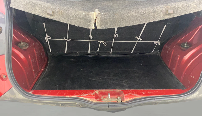 2018 Renault Kwid RXT 1.0, Petrol, Manual, 91,230 km, Boot Inside