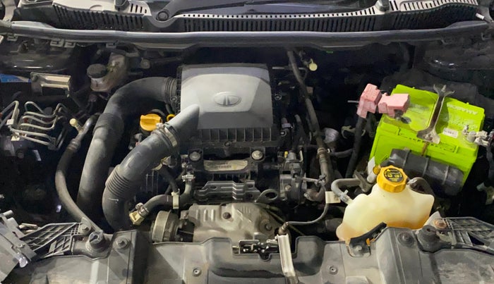 2024 Tata NEXON Fearless Plus S 1.2 Revotron 7DCA Dark Edition, Petrol, Automatic, 7,773 km, Engine View