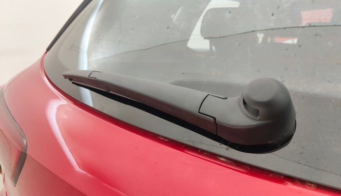 2022 MG ASTOR SAVVY 1.5 CVT S RED, Petrol, Automatic, 7,263 km, Rear Wiper