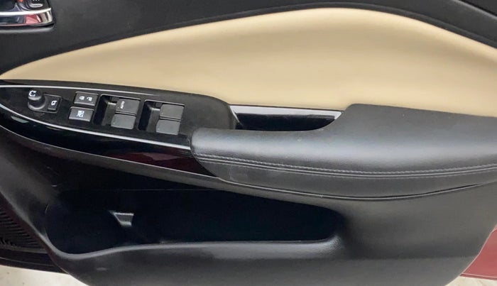 2023 Toyota Glanza V, Petrol, Manual, 21,286 km, Driver Side Door Panels Control