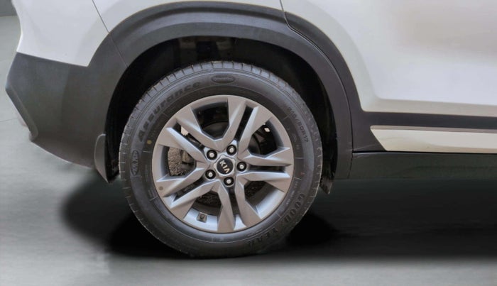 2020 KIA SELTOS HTX 1.5 PETROL, Petrol, Manual, 16,459 km, Right Rear Wheel