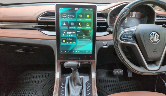 2024 MG HECTOR PLUS SAVVY PRO 1.5 TURBO CVT 7 STR, Petrol, Automatic, 24,606 km, Air Conditioner