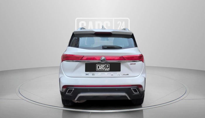 2024 MG HECTOR PLUS SAVVY PRO 1.5 TURBO CVT 7 STR, Petrol, Automatic, 24,606 km, Back/Rear