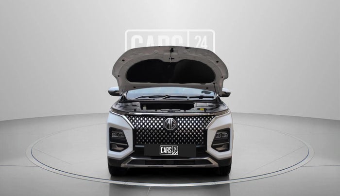 2024 MG HECTOR PLUS SAVVY PRO 1.5 TURBO CVT 7 STR, Petrol, Automatic, 24,606 km, Open Bonet