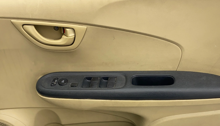 2015 Honda Amaze 1.2L I-VTEC S, Petrol, Manual, 82,922 km, Driver Side Door Panels Control