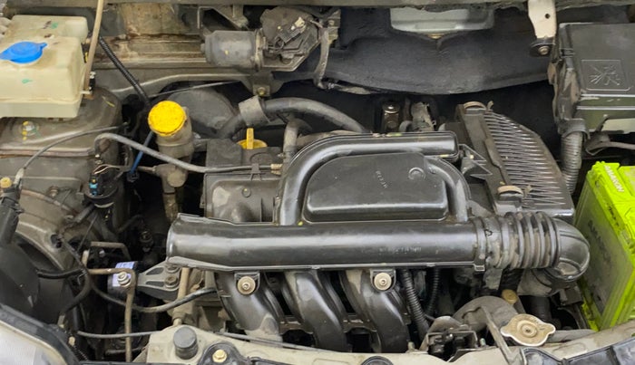 2017 Renault Kwid CLIMBER 1.0 AMT, Petrol, Automatic, 54,483 km, Engine View - Right