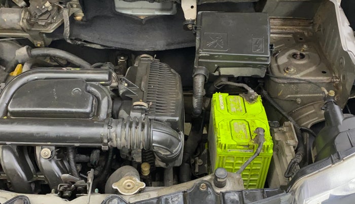 2017 Renault Kwid CLIMBER 1.0 AMT, Petrol, Automatic, 54,483 km, Engine View - Left