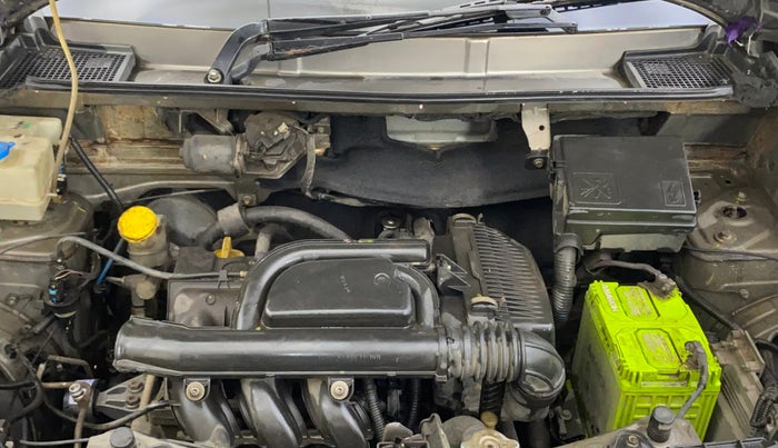 2017 Renault Kwid CLIMBER 1.0 AMT, Petrol, Automatic, 54,483 km, Engine View