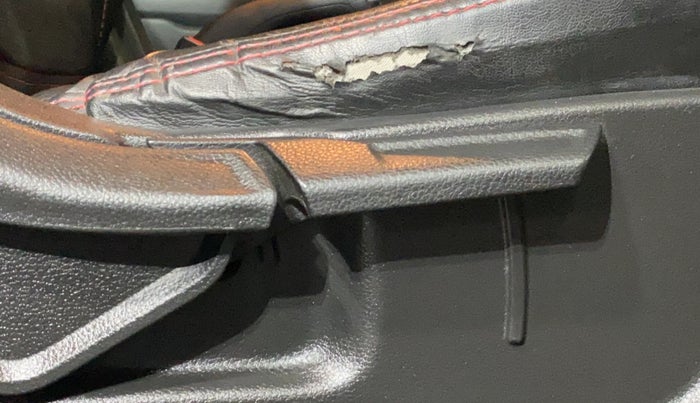 2021 KIA SELTOS HTK PLUS 1.5, Petrol, Manual, 30,275 km, Driver Side Adjustment Panel