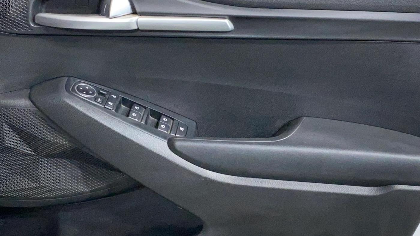 2021 KIA SELTOS HTK PLUS 1.5, Petrol, Manual, 30,310 km, Driver Side Door Panels Control