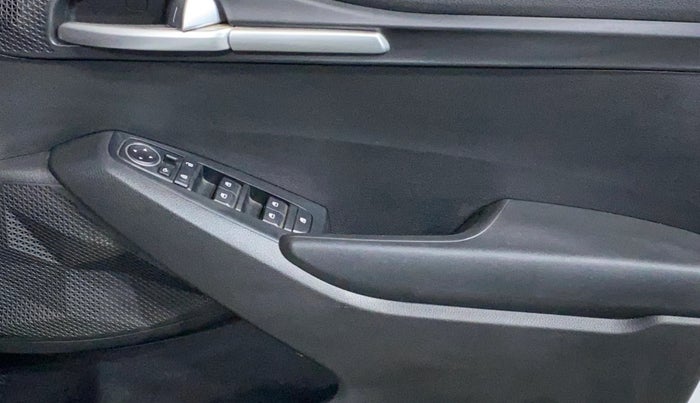 2021 KIA SELTOS HTK PLUS 1.5, Petrol, Manual, 30,275 km, Driver Side Door Panels Control