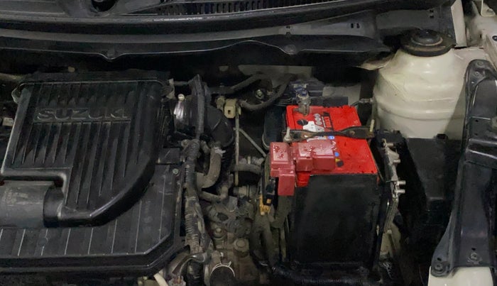2014 Maruti Swift VXI, Petrol, Manual, 82,636 km, Engine View - Left