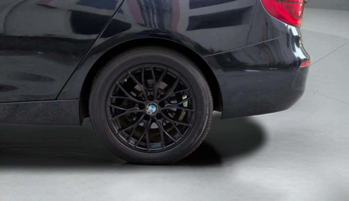 2017 BMW 3 Series  GT 320d Luxury Line, Diesel, Automatic, 29,226 km, Left Rear Wheel