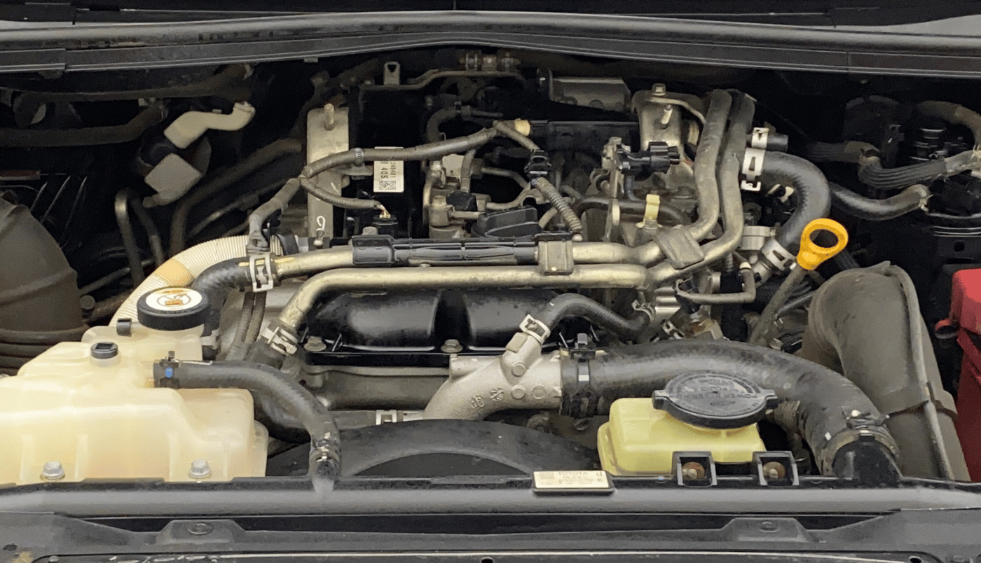 2018 Toyota Innova Crysta 2.4 GX 8 STR, Diesel, Manual, 1,06,885 km, Engine View