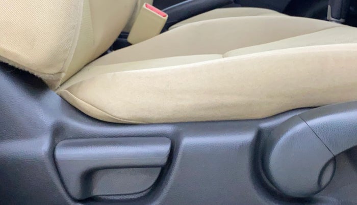 2016 Honda Jazz 1.2L I-VTEC V AT, Petrol, Automatic, 49,345 km, Driver Side Adjustment Panel